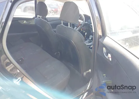 2021 Kia Forte Fe из США, поврежденный, VIN 3KPF24AD9ME319732